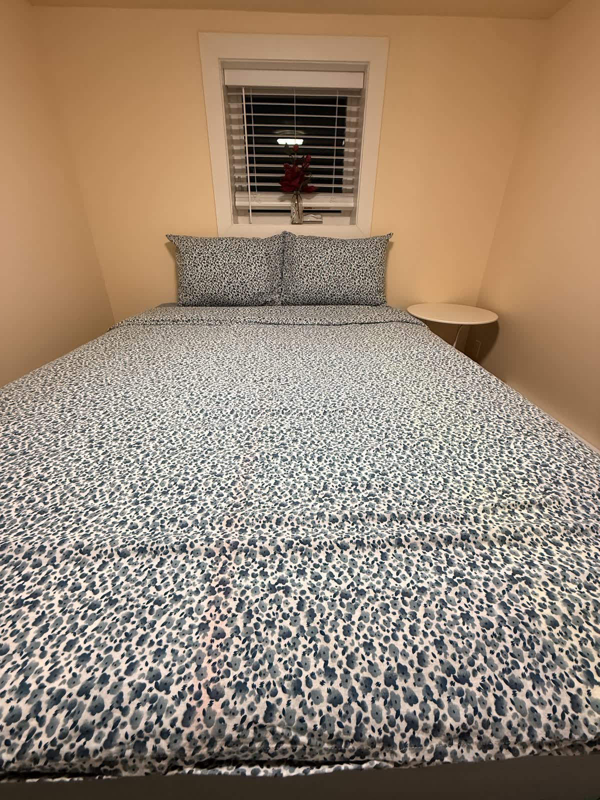 Bedroom Close-up
